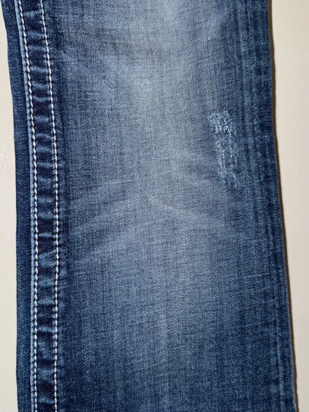 Miss Me Signature Boot Cut Embellished Blue Bootcut Jeans Women’s Size 27